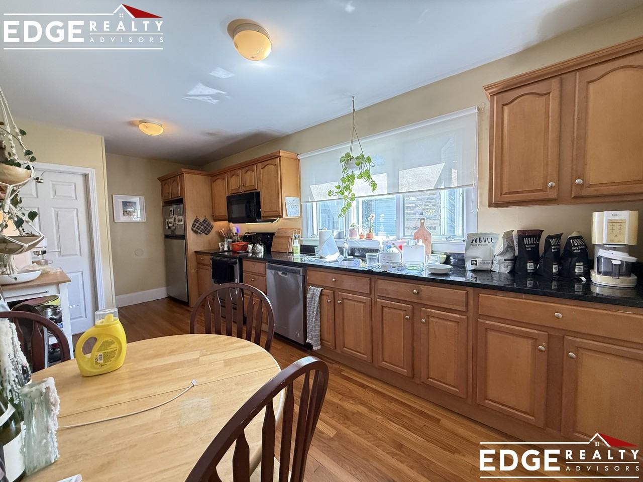 61 Surrey St #1 - Photo 3 of 13