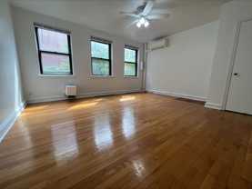 318 S 15th St - Photo 1 of 1