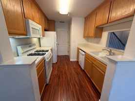 141 Altamont Ct - Photo 1 of 1