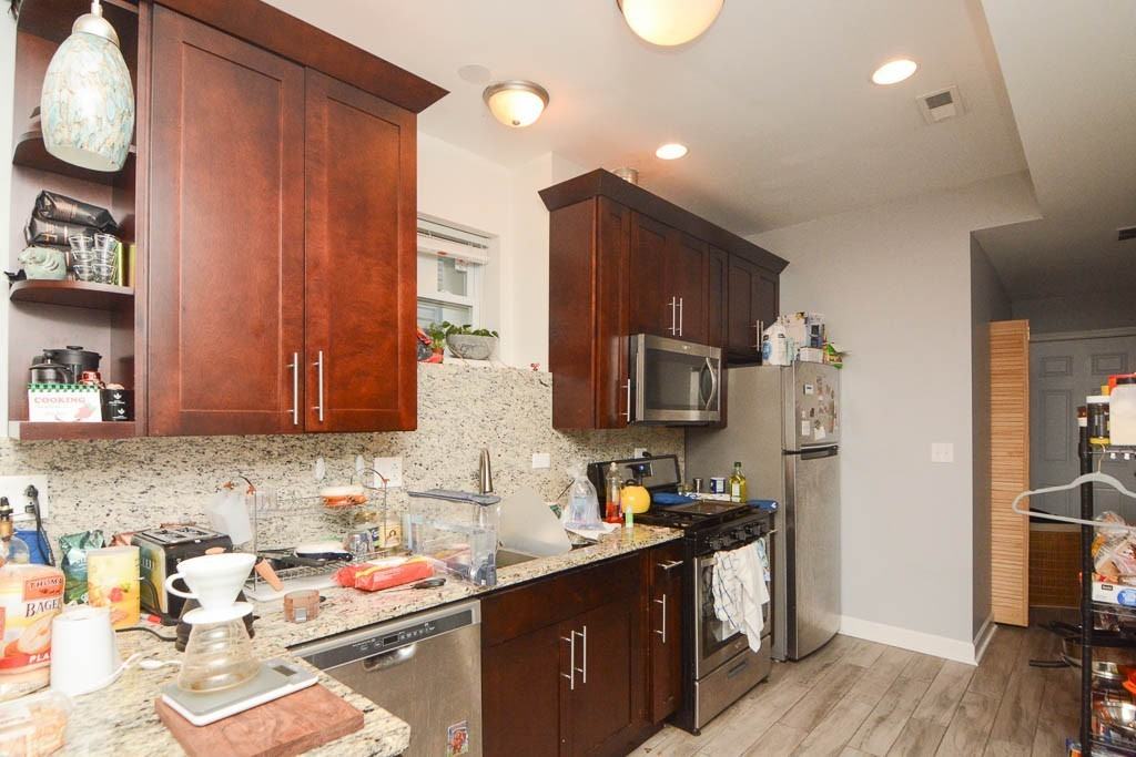 3749 W Diversey Ave #CI - Photo 4 of 20