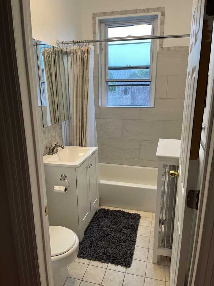 33 Saint Paul St #6 - Photo 3 of 19