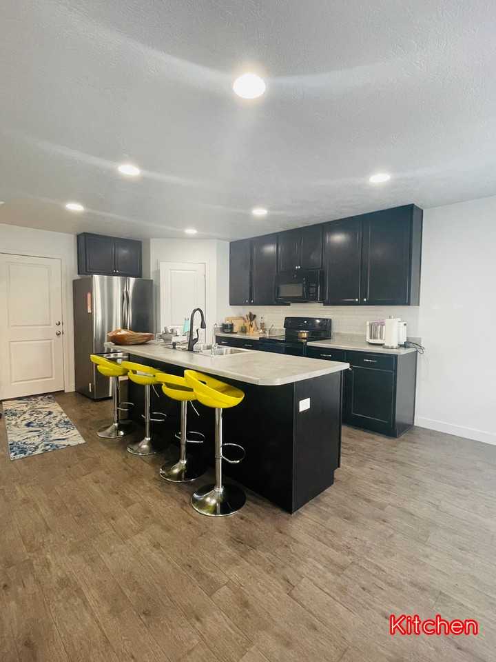3051 S Willow Creek Dr #NA - Photo 3 of 20