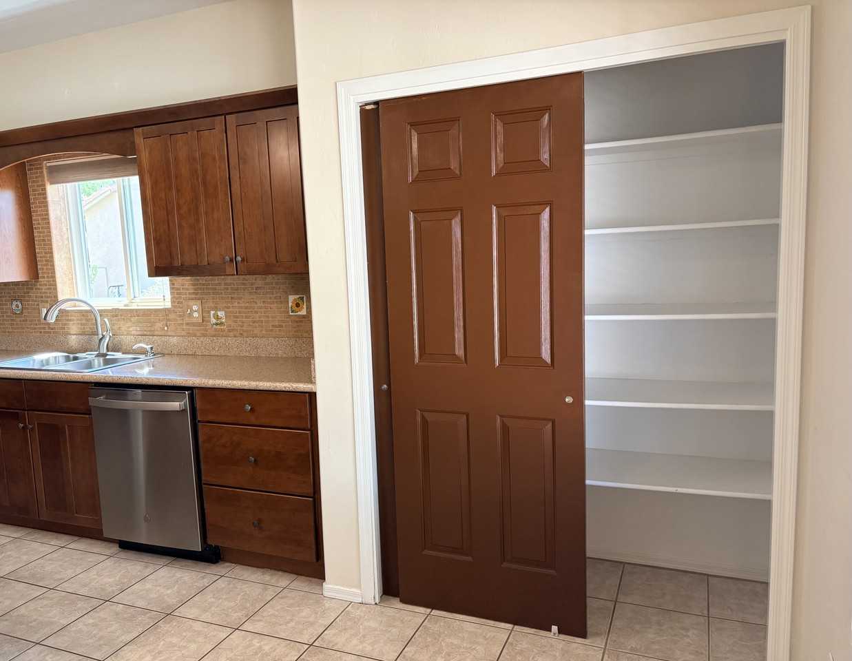 2971 W Calle Lucinda #NA - Photo 7 of 28