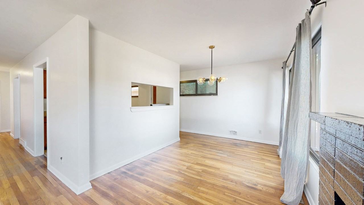 2220 Ironton St - Photo 5 of 25