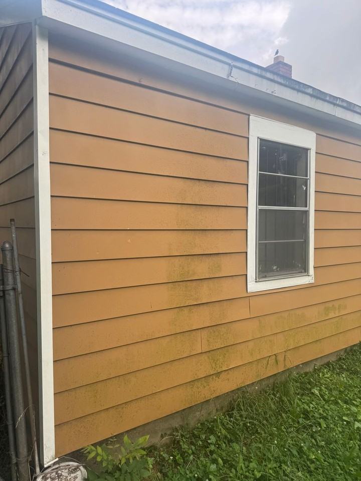 1778 Marjorie St - Photo 3 of 33