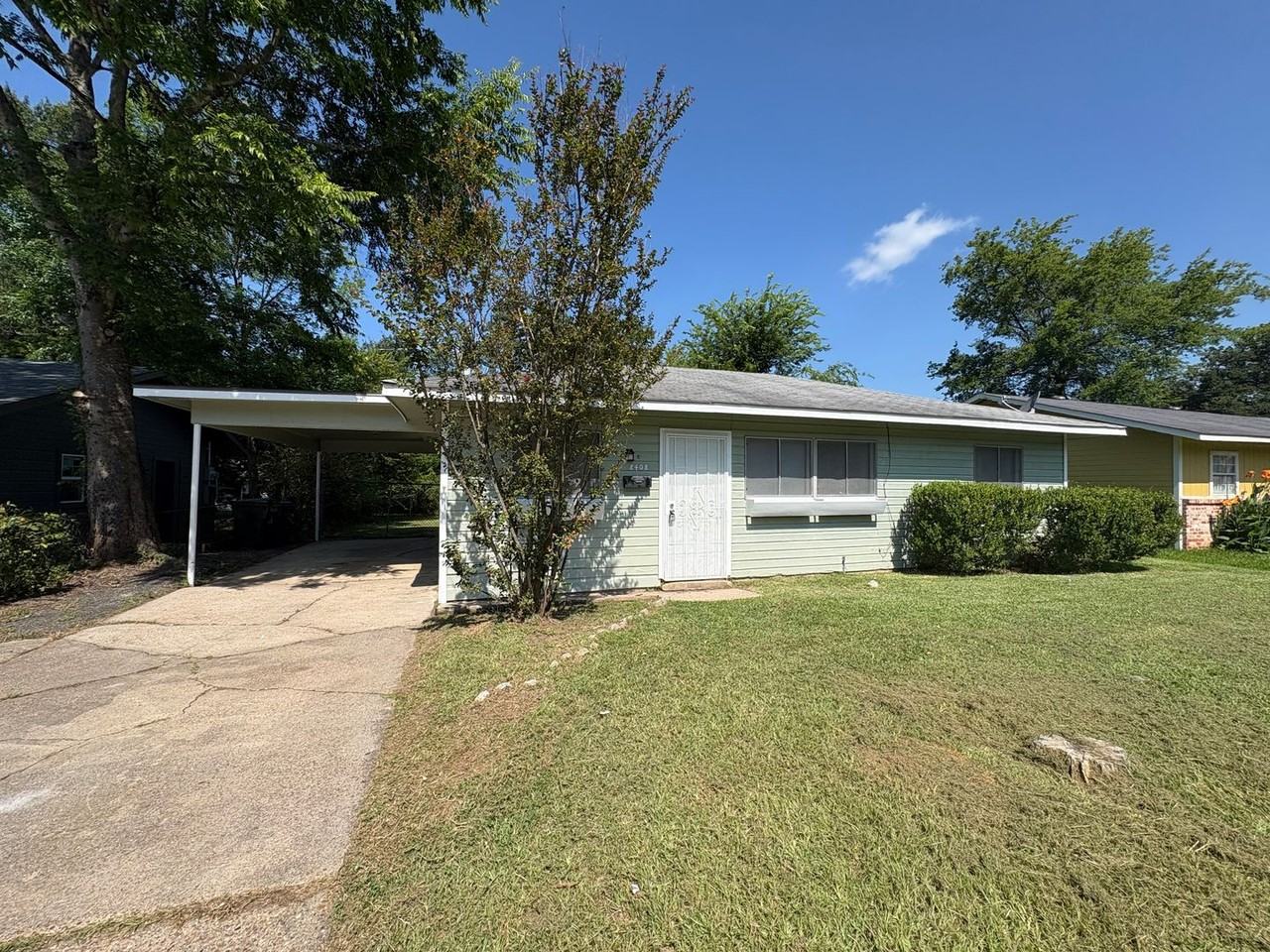 8408 David Dr - Photo 2 of 13