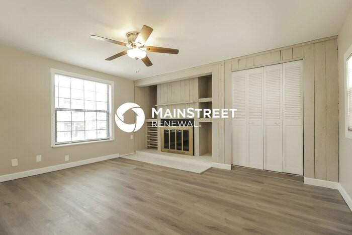 3007 Tampico Dr - Photo 3 of 16