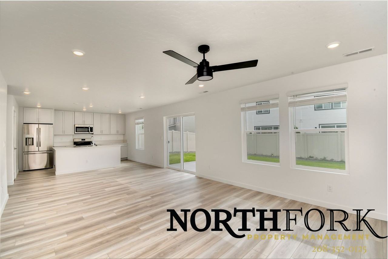 3401 S Tamayo Pl - Photo 5 of 13