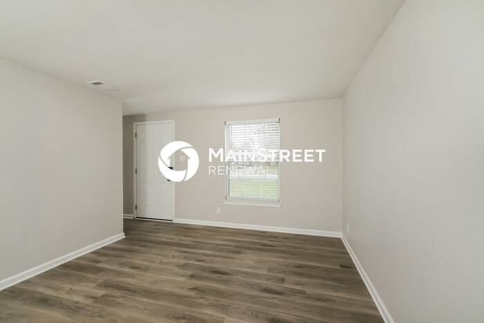 5414 Robinwood Rd - Photo 4 of 16