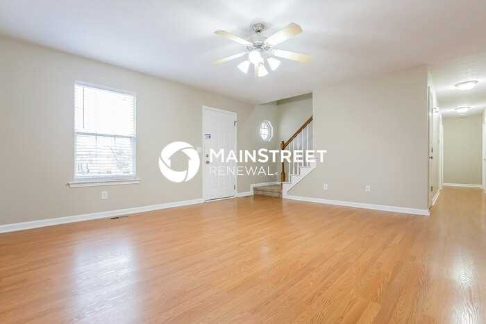 3316 Karin Ln - Photo 4 of 15