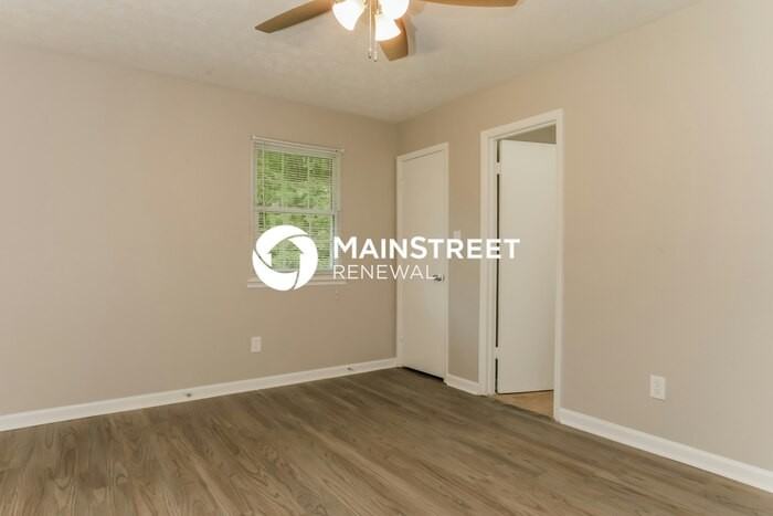 3548 Satellite Blvd - Photo 7 of 23