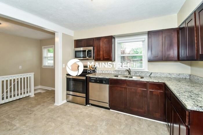 7404 Michael Dr - Photo 6 of 17