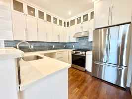 featured image of 635 Burnett Ave