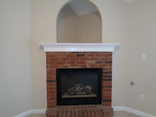 5685 Stone St - Photo 3 of 16