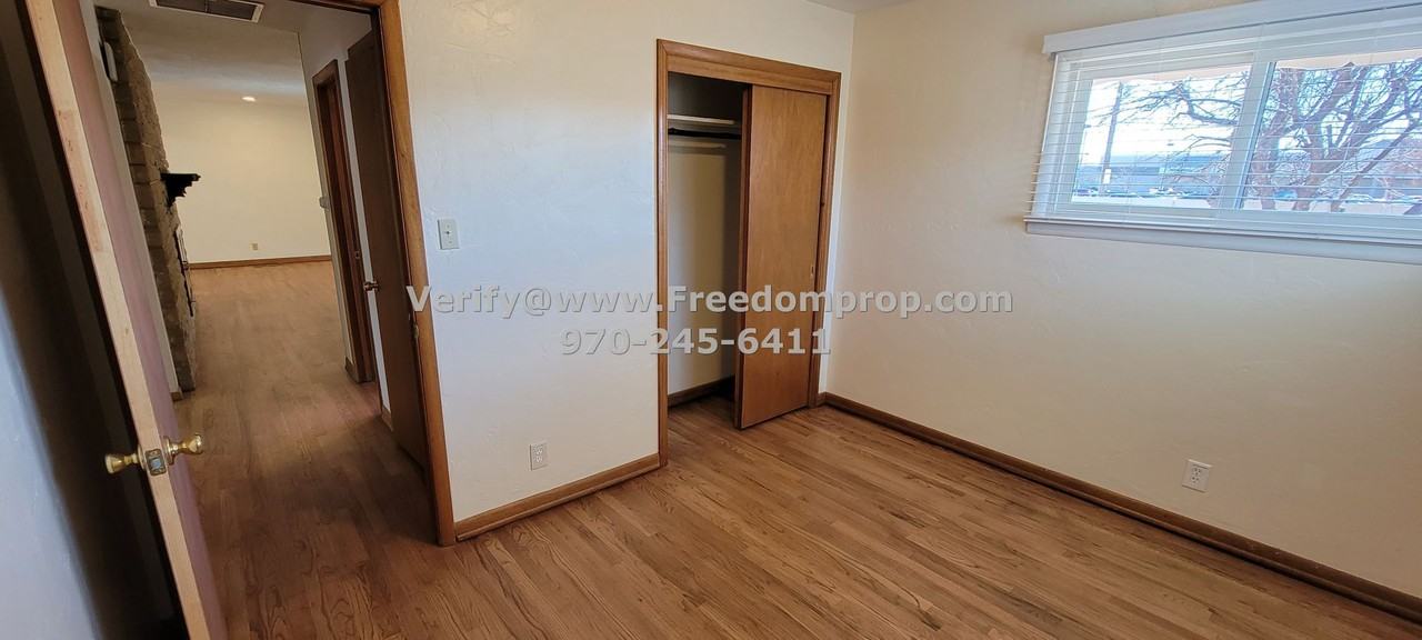 2910 Patterson Rd - Photo 5 of 13