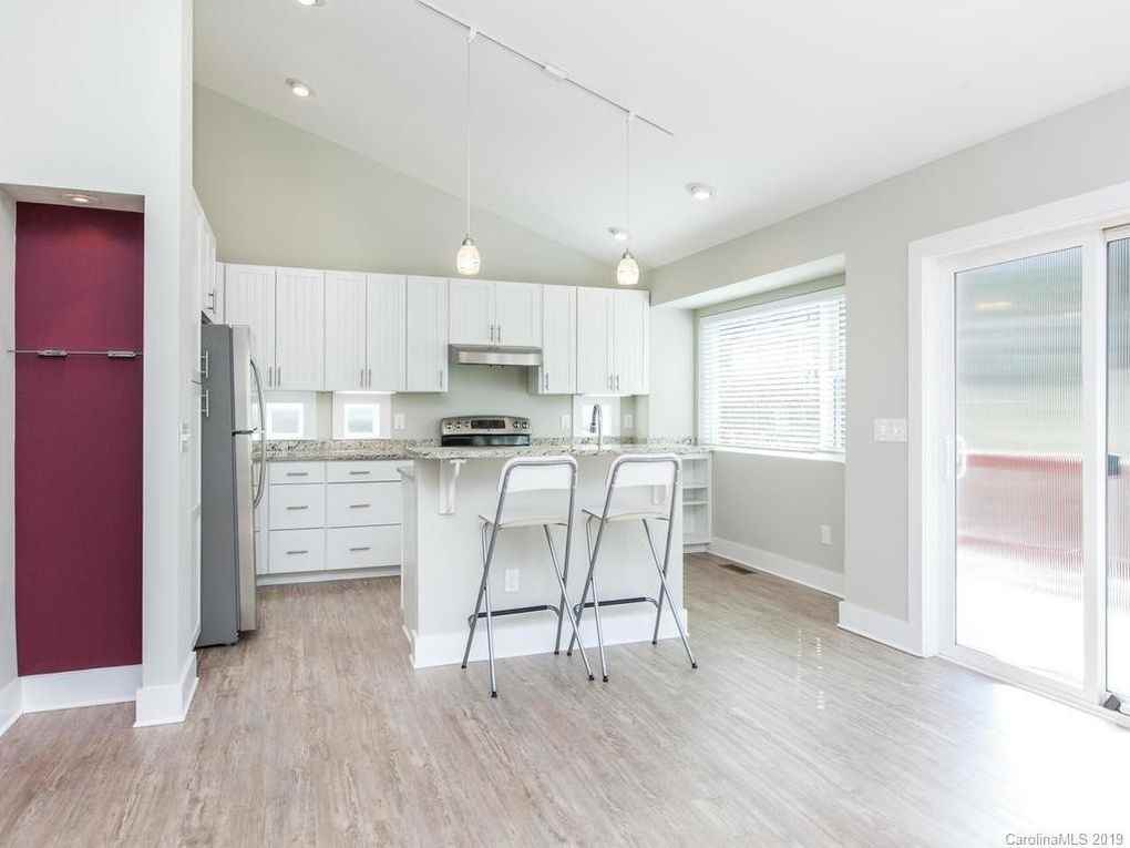 6 Wyatt St - Photo 4 of 20