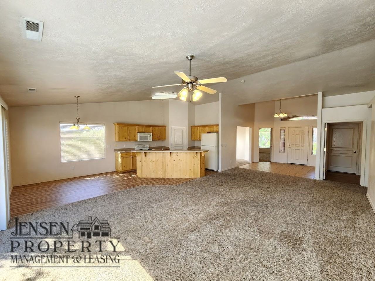 1630 E 2450 S #216 - Photo 6 of 30