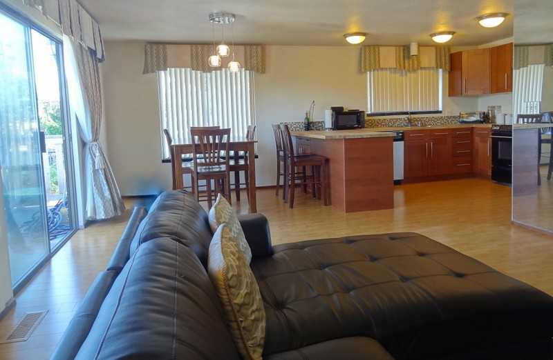 402 Lind Ave Nw - Photo 4 of 21