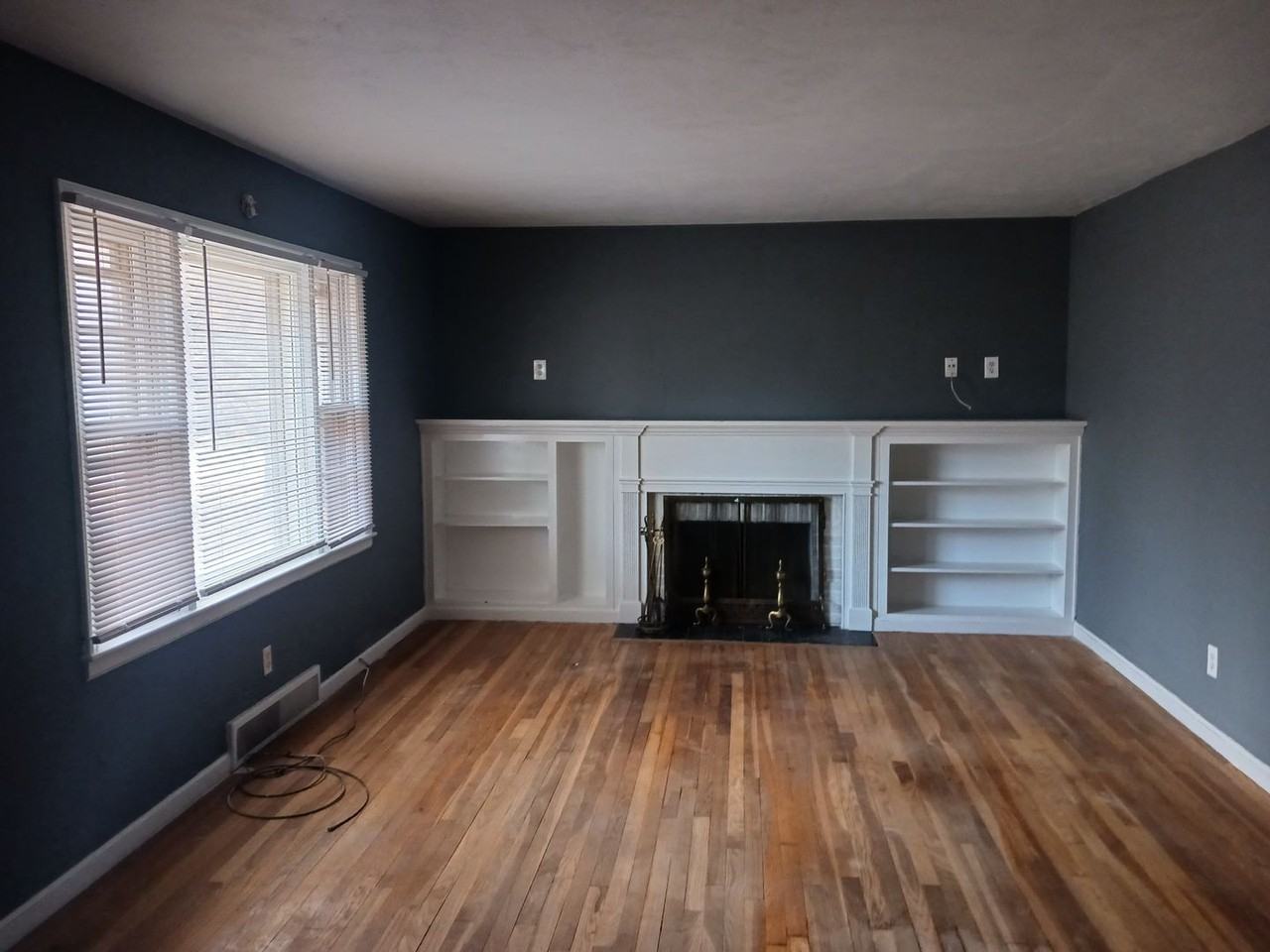 2500 N 47th St - Photo 2 of 9