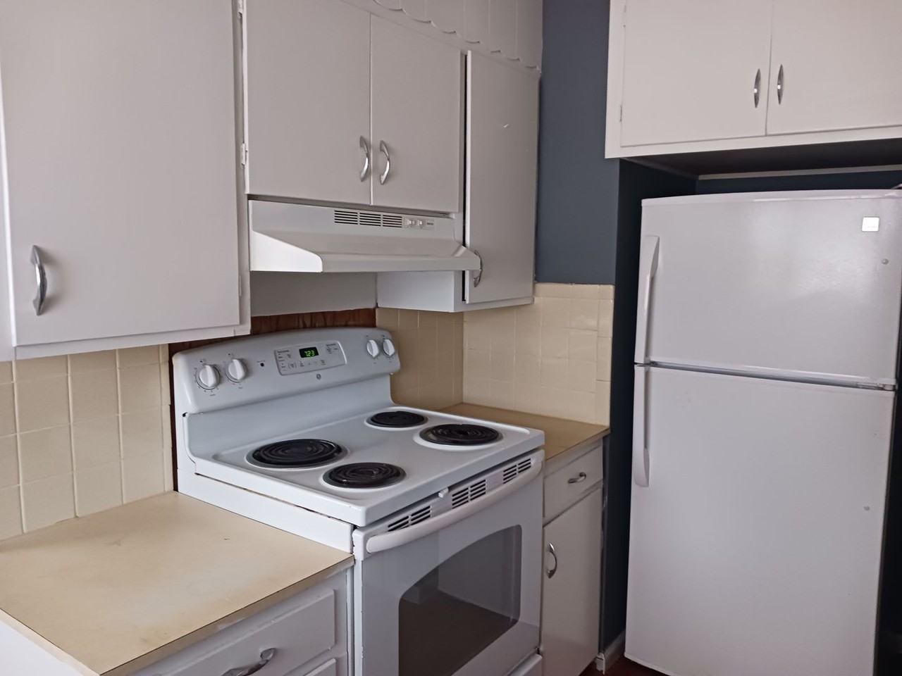2500 N 47th St - Photo 5 of 9