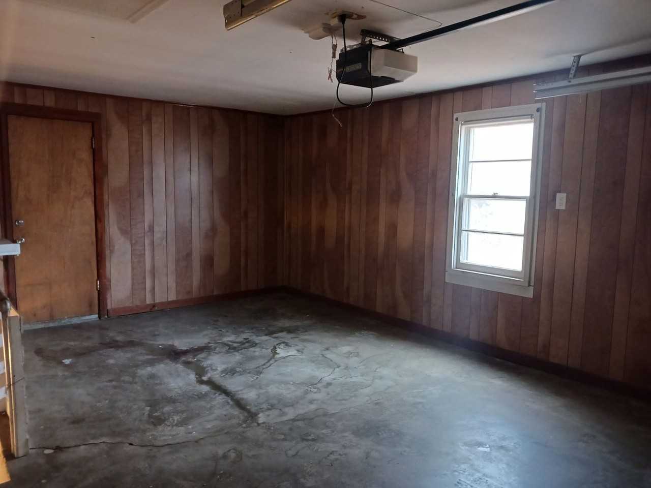 2500 N 47th St - Photo 7 of 9