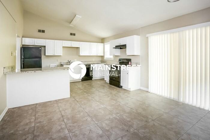 3424 Boxdale St - Photo 5 of 16