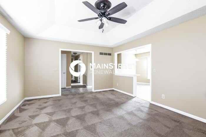 216 W Heritage Dr - Photo 6 of 17