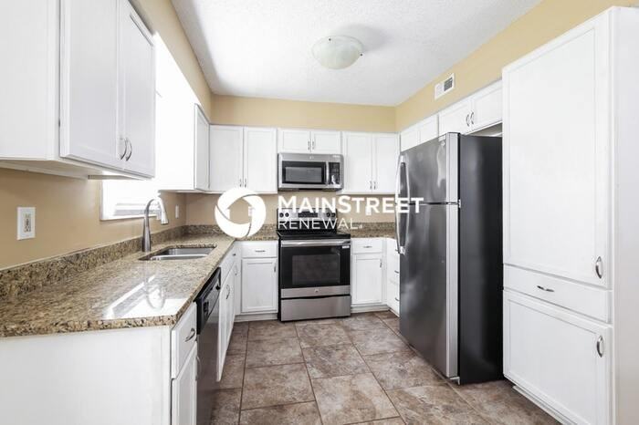 216 W Heritage Dr - Photo 6 of 17