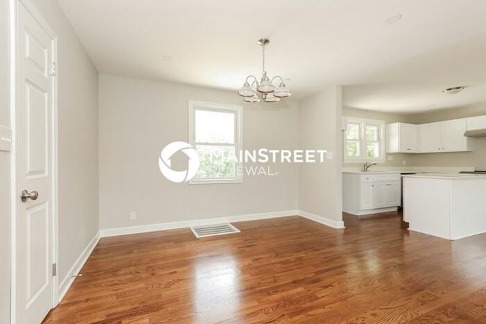 606 Tuckahoe Dr - Photo 4 of 17
