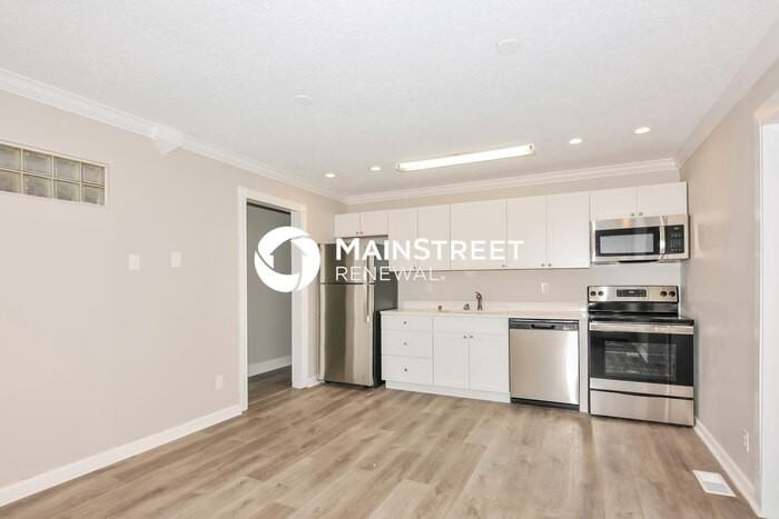 2247 Foggy Bottom Dr - Photo 5 of 17