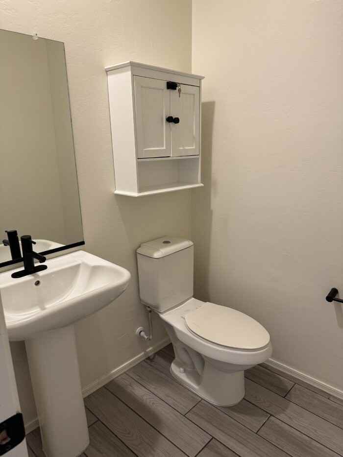 918 E Prairie Field Ln - Photo 5 of 15