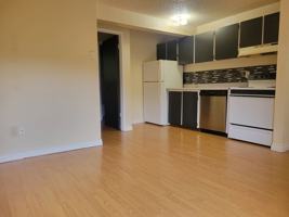 featured image of 911 Sw Broadway Dr