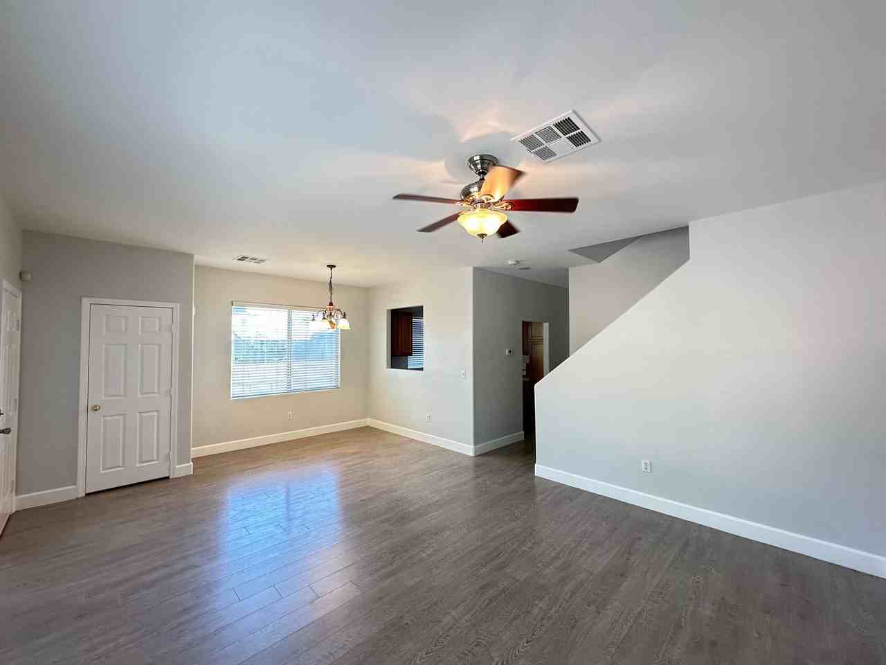 241 Crystal Rose Ct - Photo 3 of 22
