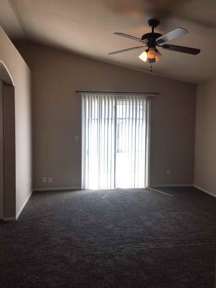 6137 N Alva Ave - Photo 6 of 13