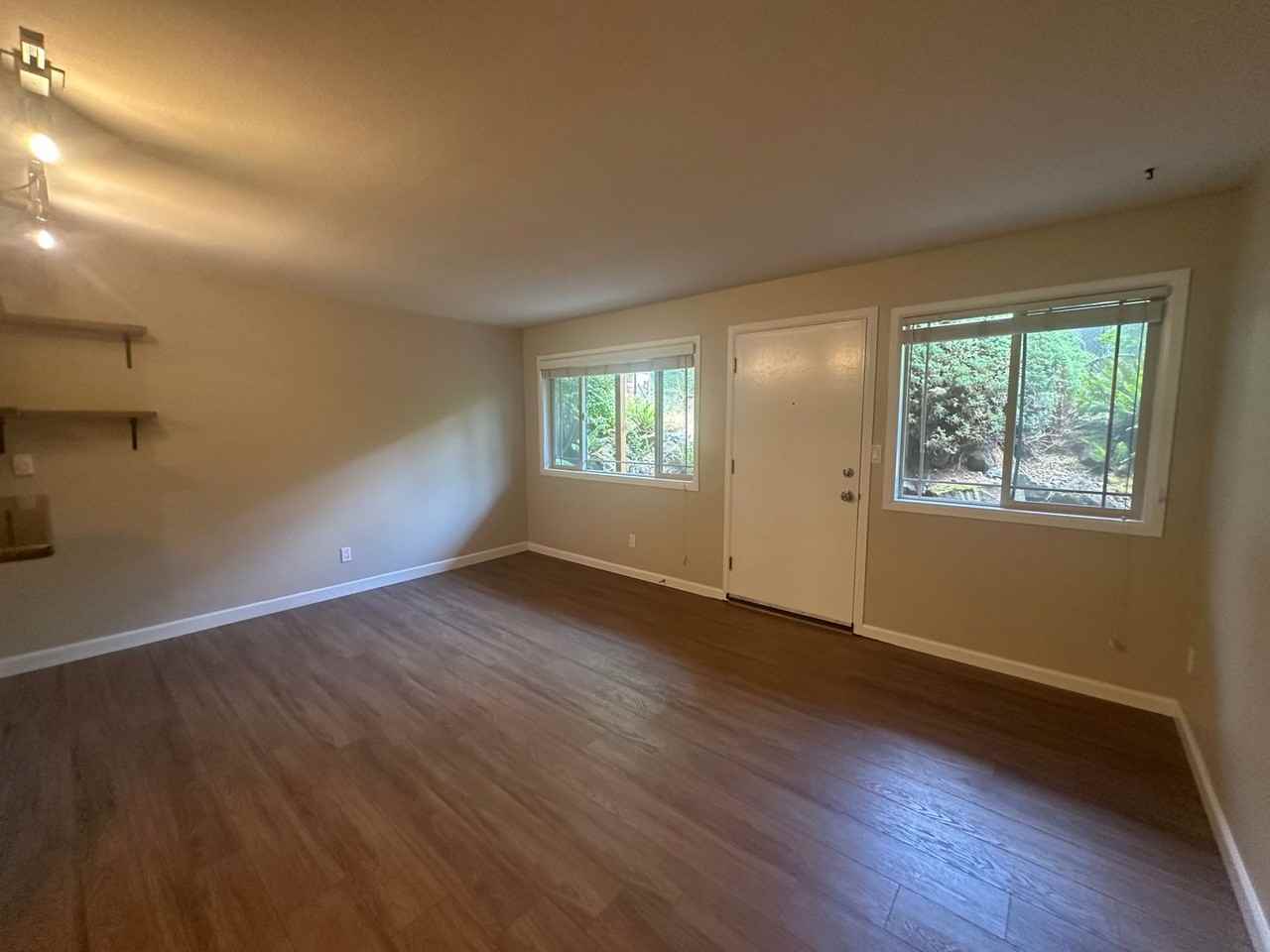 3636 Evanston Ave N #3 - Photo 4 of 18