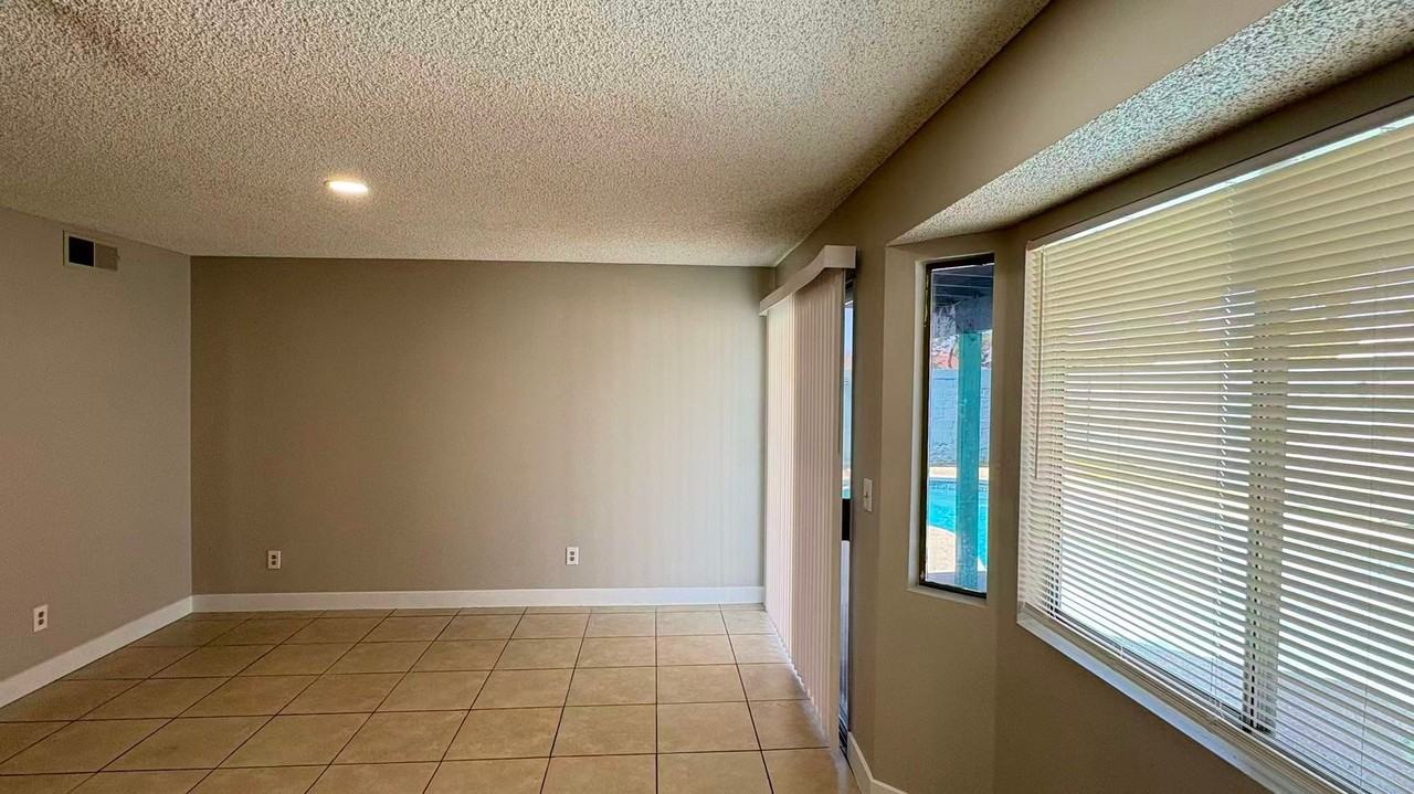 4325 Newcastle Rd - Photo 7 of 23