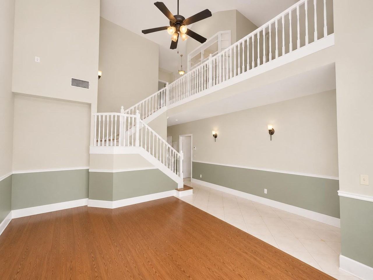 1047 E Monticello Cir - Photo 5 of 33