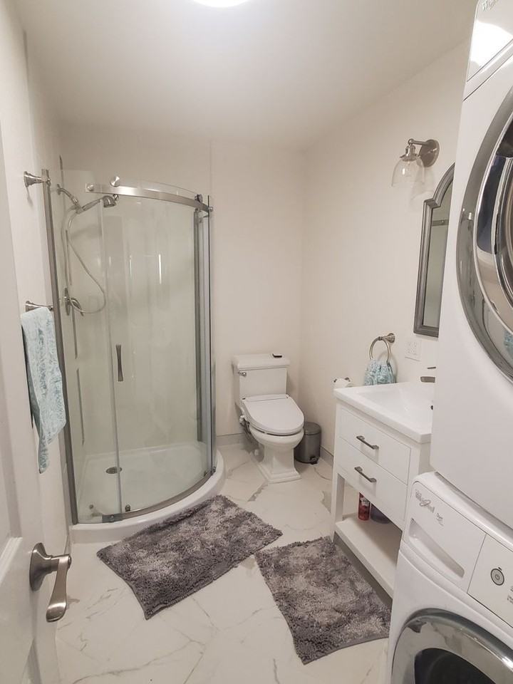 1801 Deborah St - Photo 4 of 13