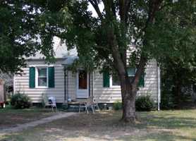 featured image of 1806 Watts Ln