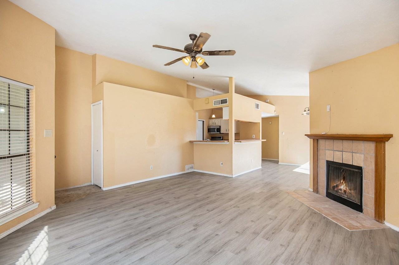 6600 Brookhaven Ct - Photo 3 of 24