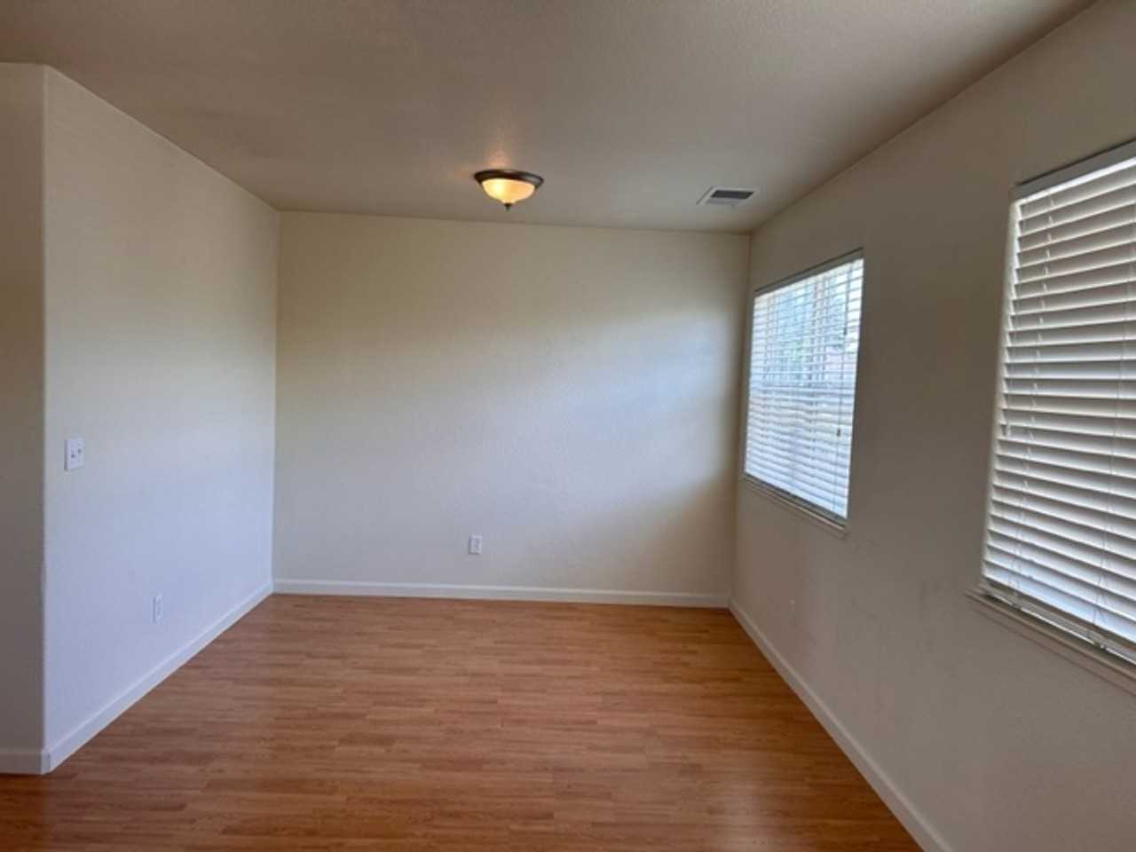 1776 Waltzer Rd - Photo 6 of 15