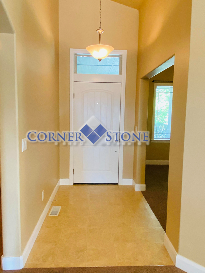 1764 Ridge Way - Photo 3 of 30
