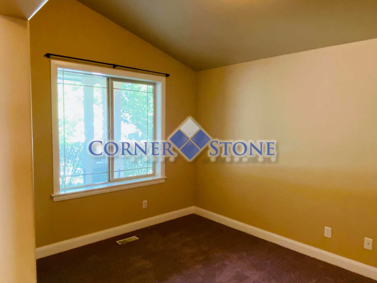 1764 Ridge Way - Photo 4 of 30