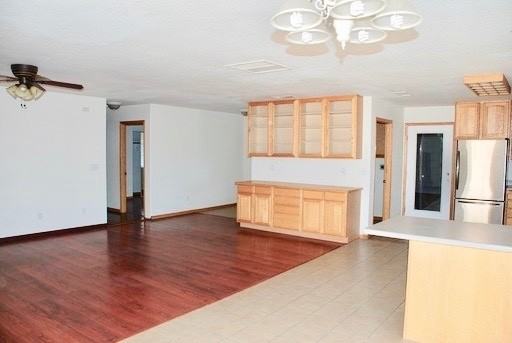 7052 Avalon Ave - Photo 3 of 18