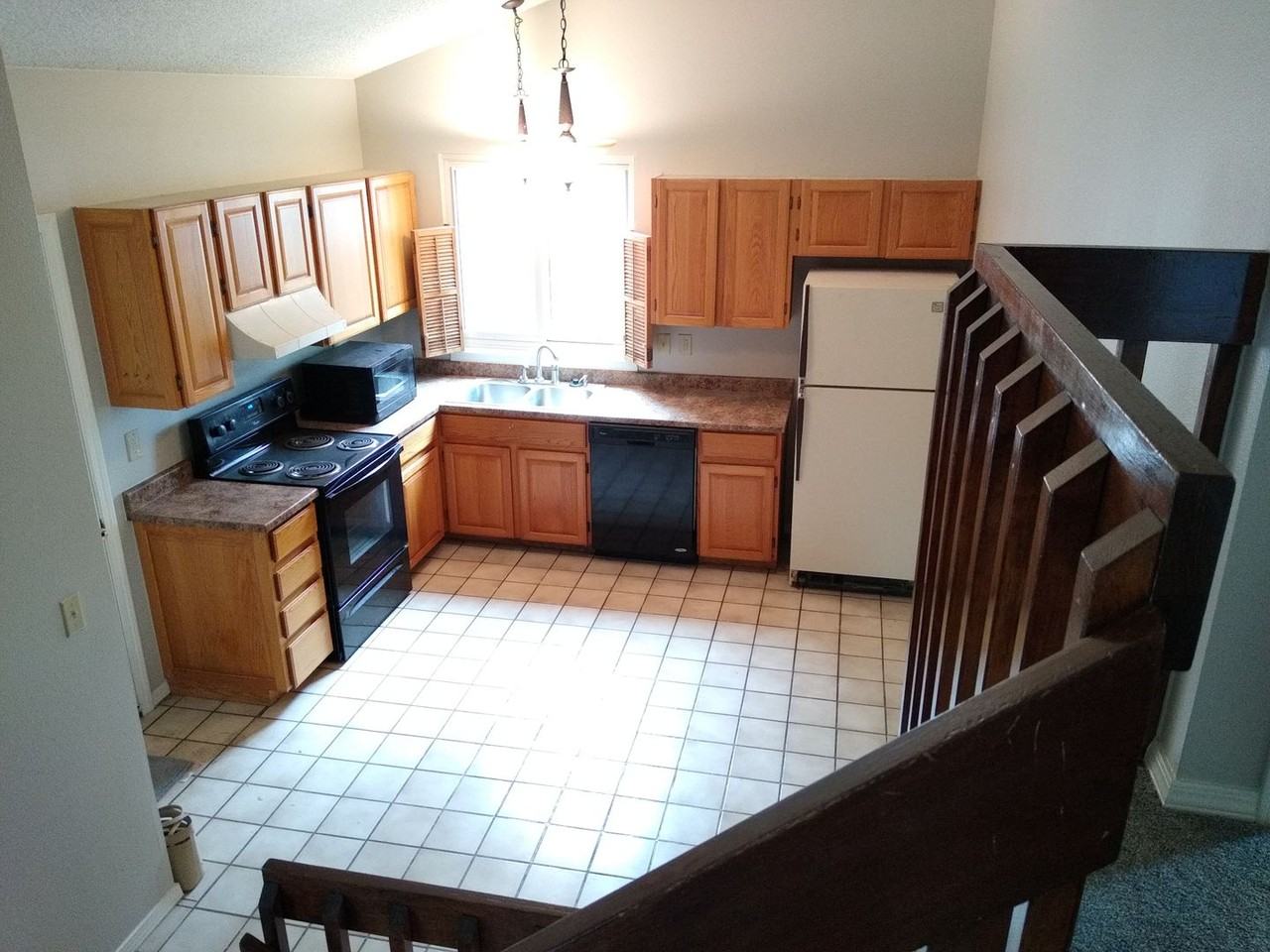 351 S Jefferson Ave - Photo 6 of 44