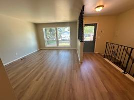 featured image of 1480 Edgewood Ct