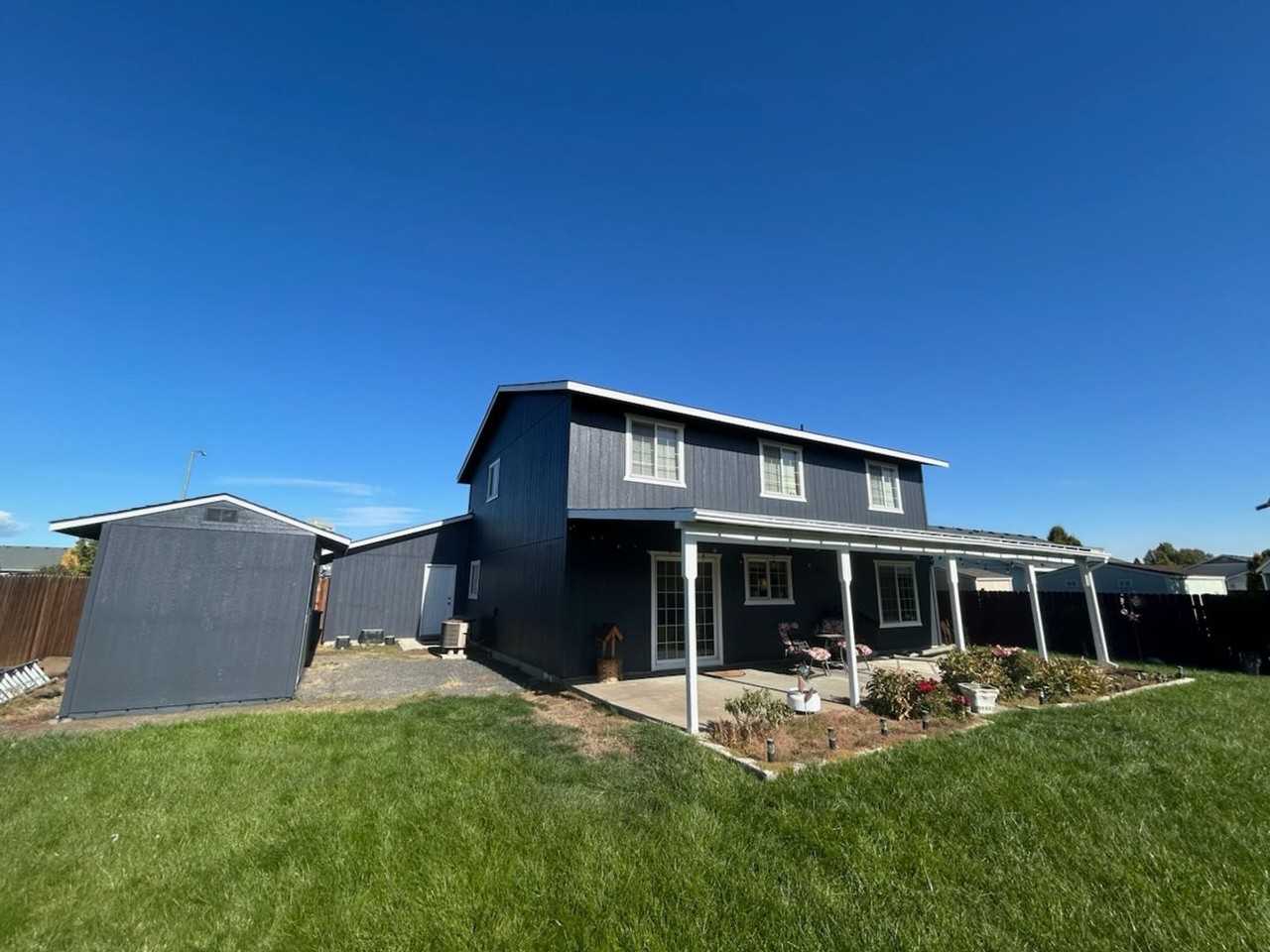 1349 E Greens Loop Rd - Photo 2 of 37
