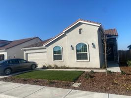 featured image of 3313 Falling Brook Ln