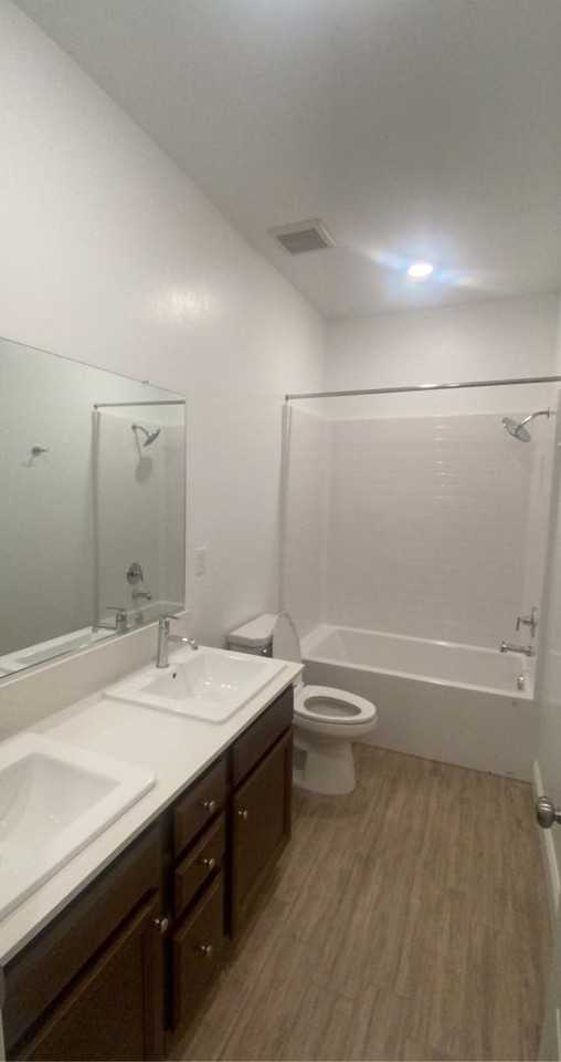 3313 Falling Brook Ln - Photo 6 of 12