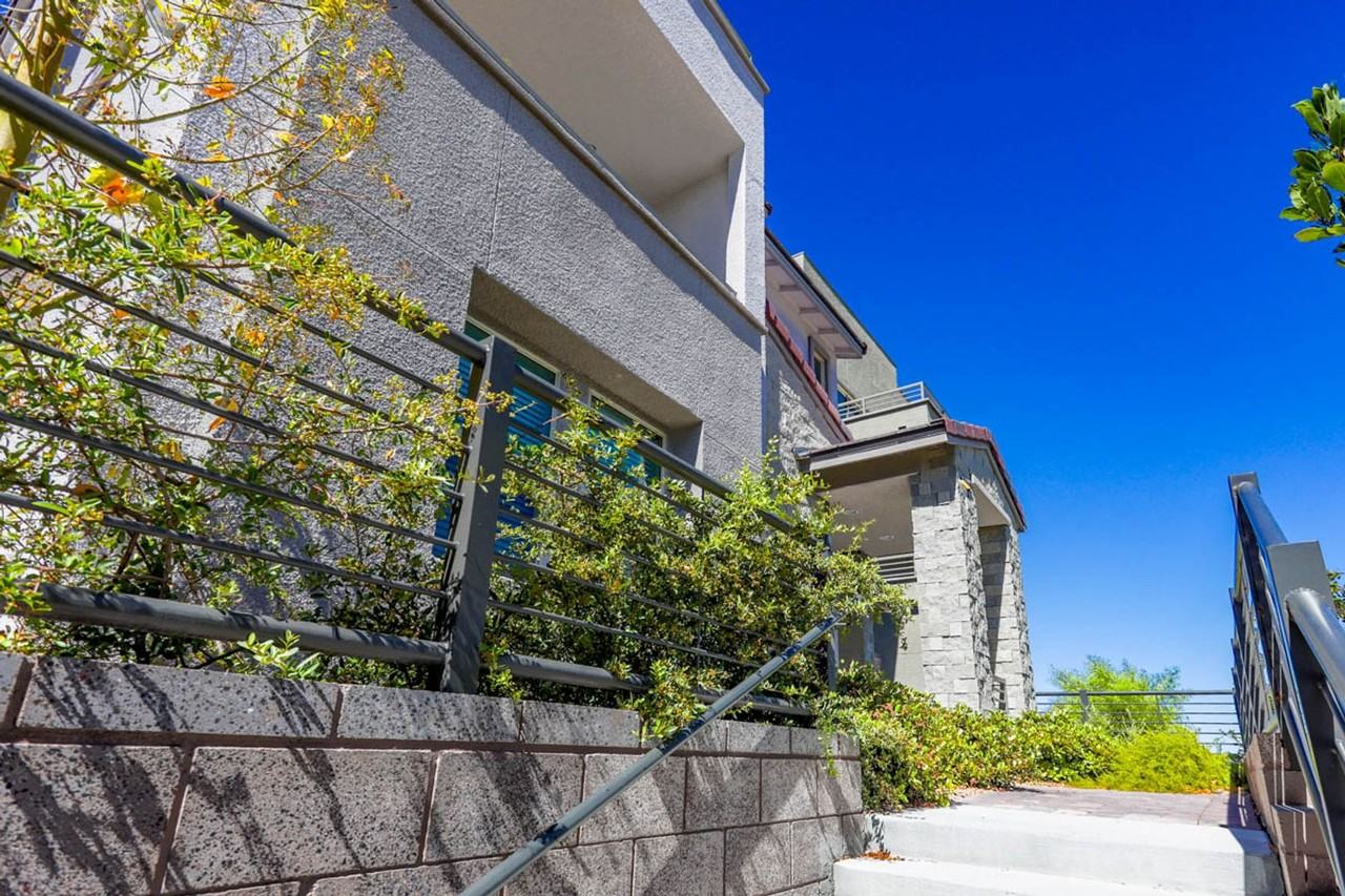 11604 Kindle Corner Ave - Photo 4 of 50